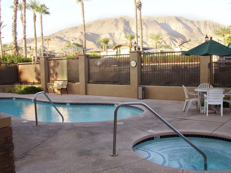 Holiday Inn Express & Suites Rancho Mirage - Palm Spgs Area By Ihg מראה חיצוני תמונה