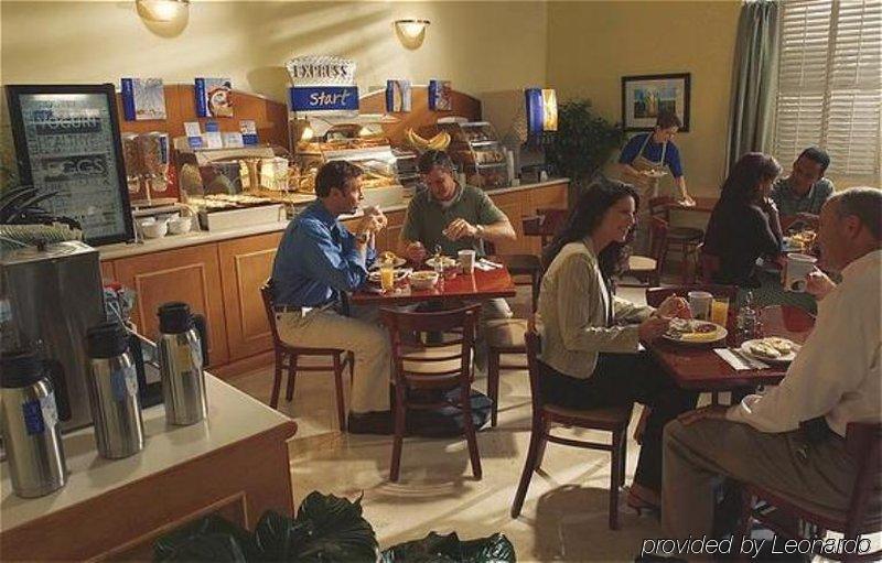 Holiday Inn Express & Suites Rancho Mirage - Palm Spgs Area By Ihg מסעדה תמונה